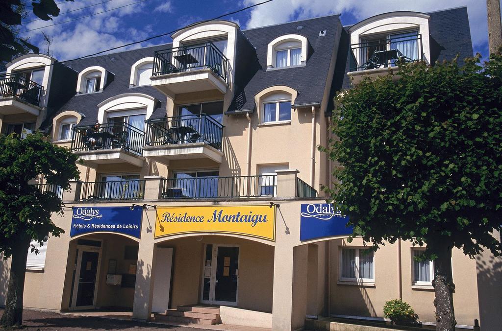 Montaigu Aparthotel Cabourg Exterior photo