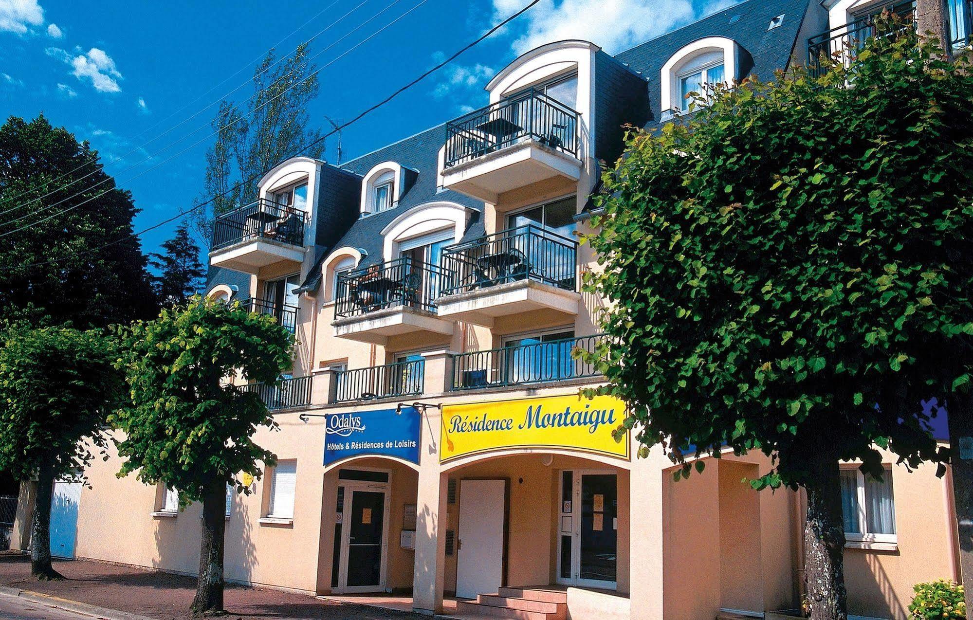 Montaigu Aparthotel Cabourg Exterior photo