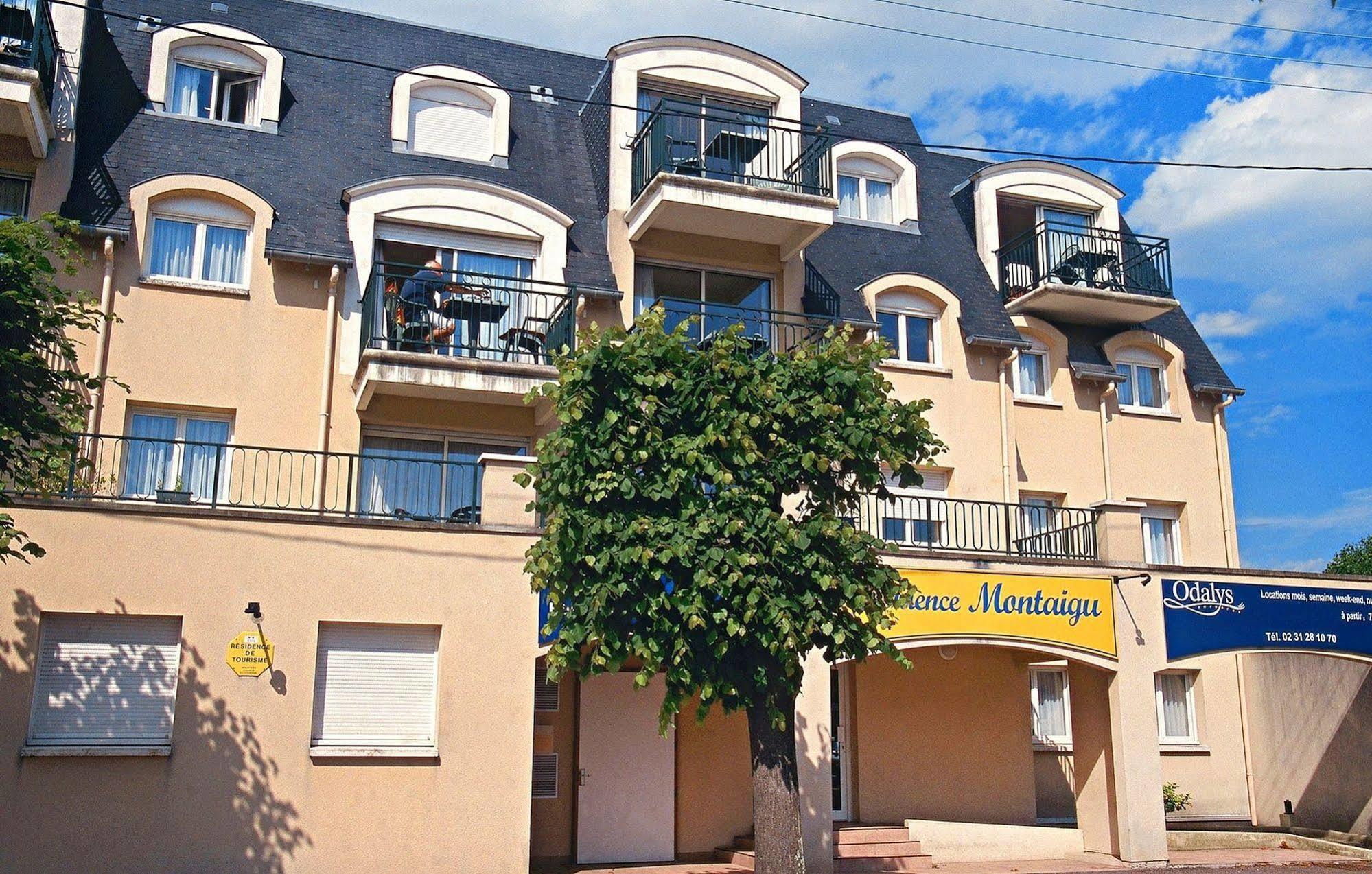 Montaigu Aparthotel Cabourg Exterior photo